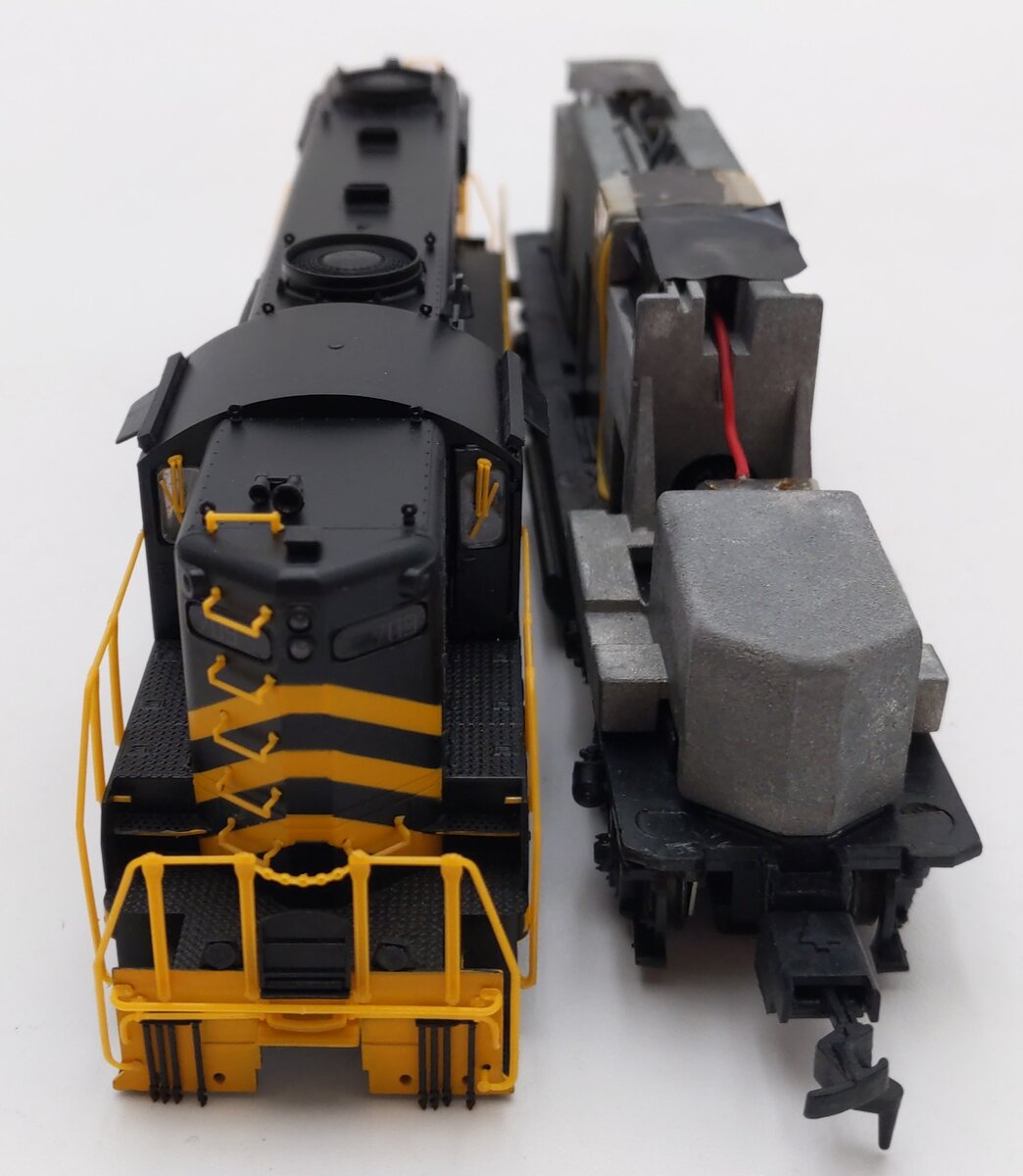 Proto 2000 8843 HO Nickel Plate GP18 High Nose Diesel Locomotive #709 LN/Box