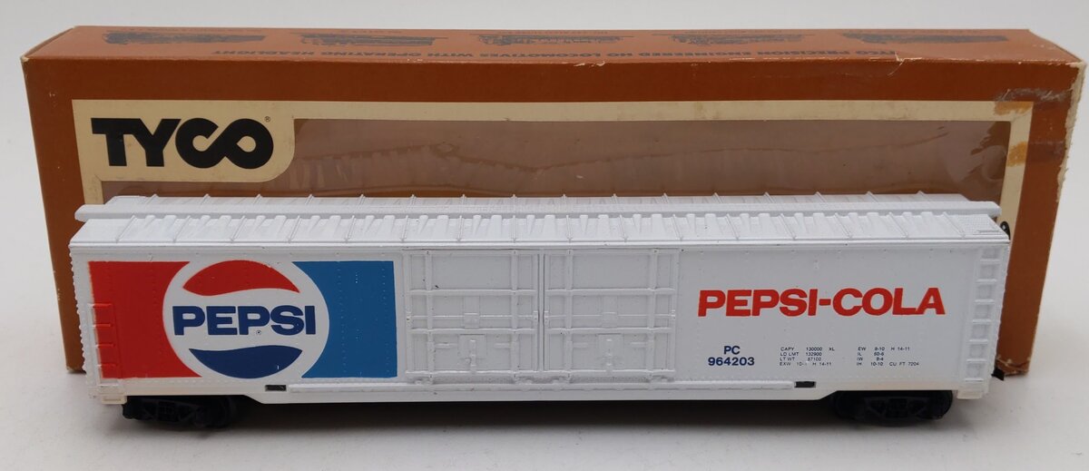 Tyco 360G HO Scale Pepsi-Cola 62' Reefer Car #964203 EX/Box