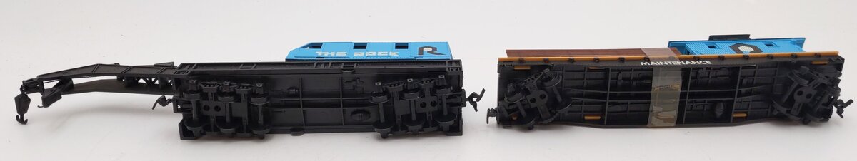 Tyco 865 HO Scale Operating Crane Car w/ Boom Tender Set (Set of 2) EX/Box