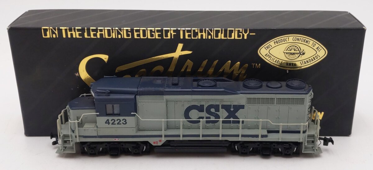 Bachmann 41-0827-L6 HO CSX GP-30 Diesel Locomotive #4223 VG/Box