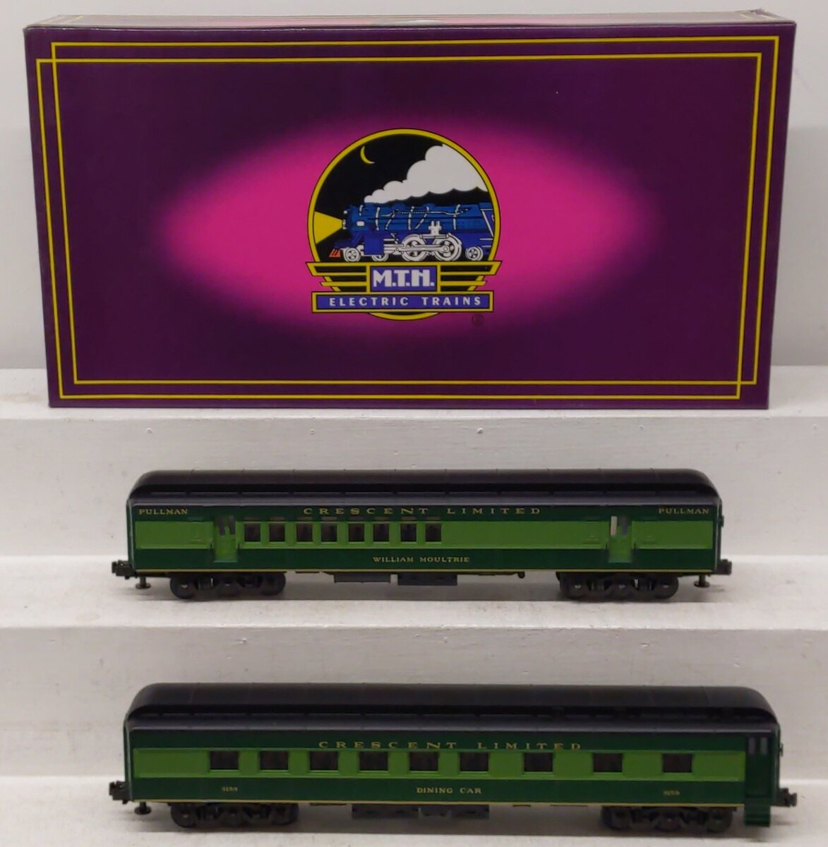 MTH 20-4108 Southern Crescent Madison Combine/Diner 2-Car Set EX/Box