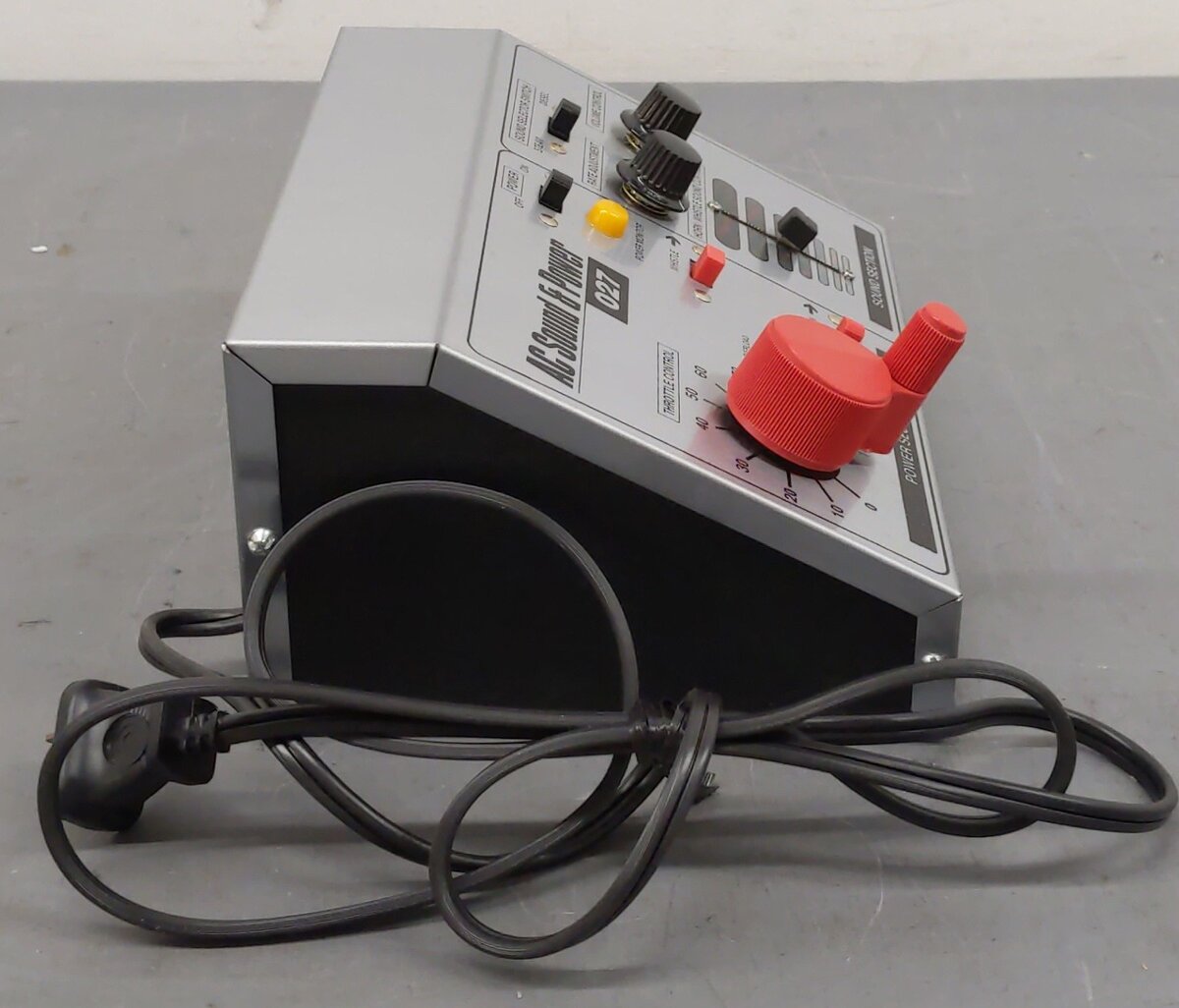 MRC AH106 O AC Sound & Power 027 Train Power Supply / Transformer EX/Box