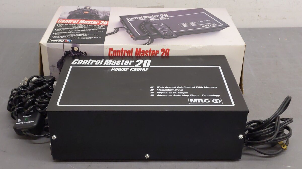 MRC 20 N & HO Trains Control Master 20 Power Center EX/Box