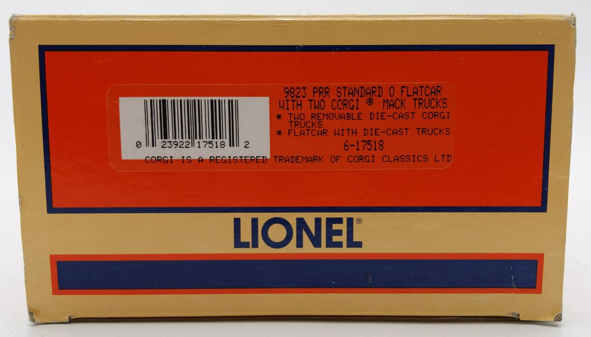 Lionel 6-17518 O Gauge Pennsylvania Flatcar with 2 Corgi Mack AEC Trucks #9823 EX/Box