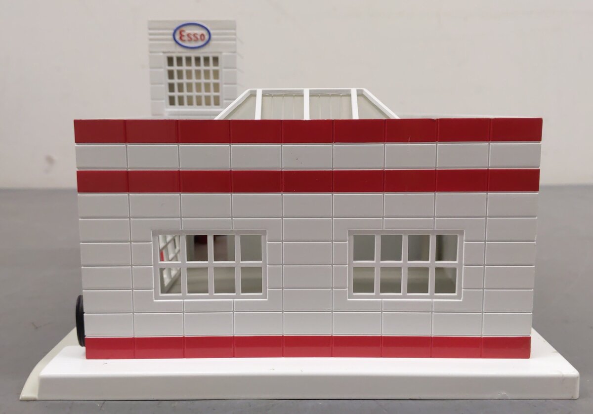 Lionel 6-24183 O Gauge Lionelville Esso Gas Station VG/Box