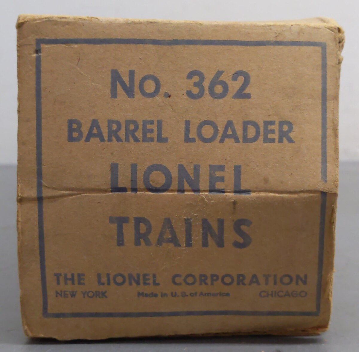 Lionel 362 Vintage O Operating Barrel Loader Ramp- No Car VG/Box