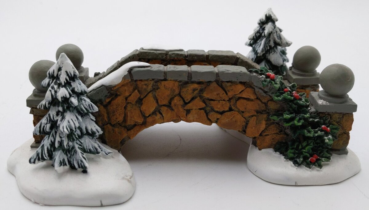 Dept 56 52646 Village Stone Footbridge LN/Box