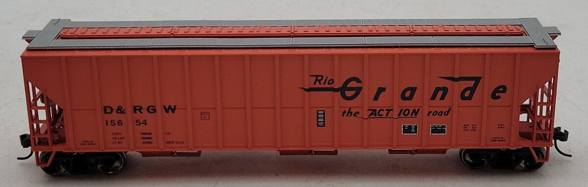 Athearn 92758 HO Scale Rio Grande 54' FMC Covered Hopper #15654 NIB