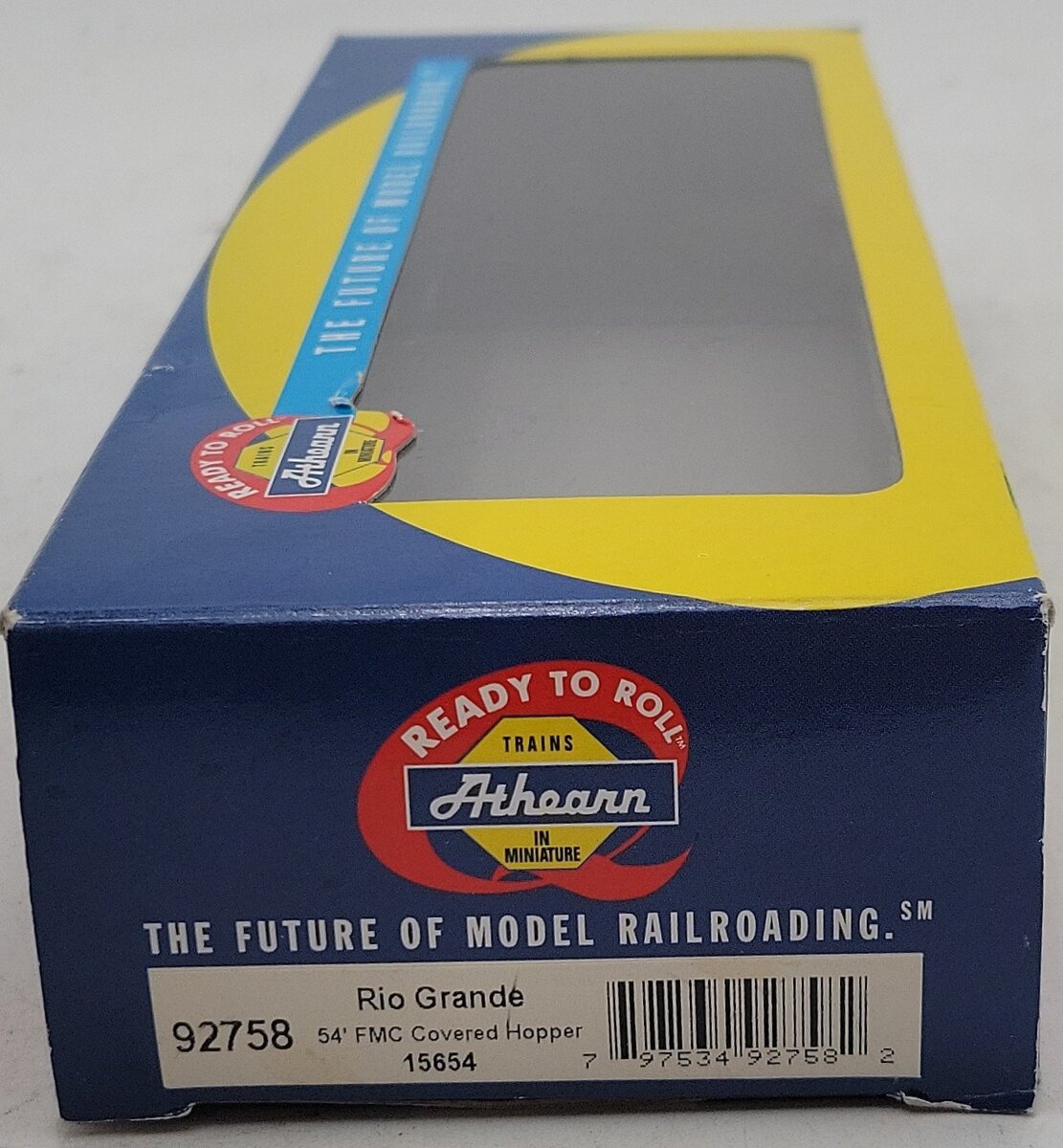 Athearn 92758 HO Scale Rio Grande 54' FMC Covered Hopper #15654 NIB