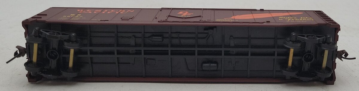 Walthers 931-675 HO Scale Western Pacific 50' Plug Door Boxcar #56057 NIB