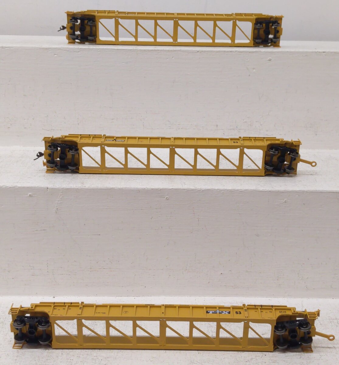 Walthers 932-3941 HO Scale TTX NSC 3-Unit 53" Well Car #620549 EX/Box