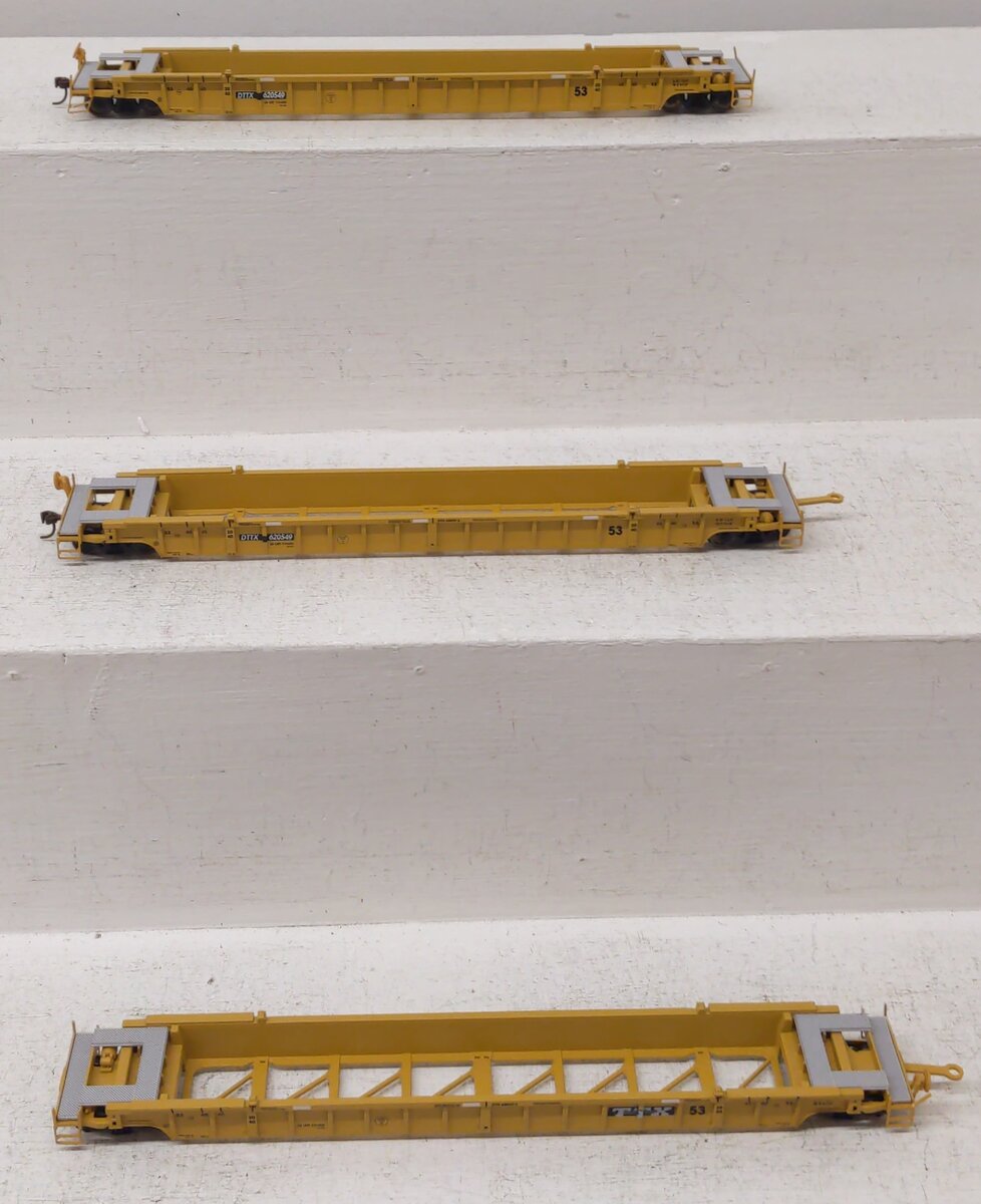 Walthers 932-3941 HO Scale TTX NSC 3-Unit 53" Well Car #620549 EX/Box