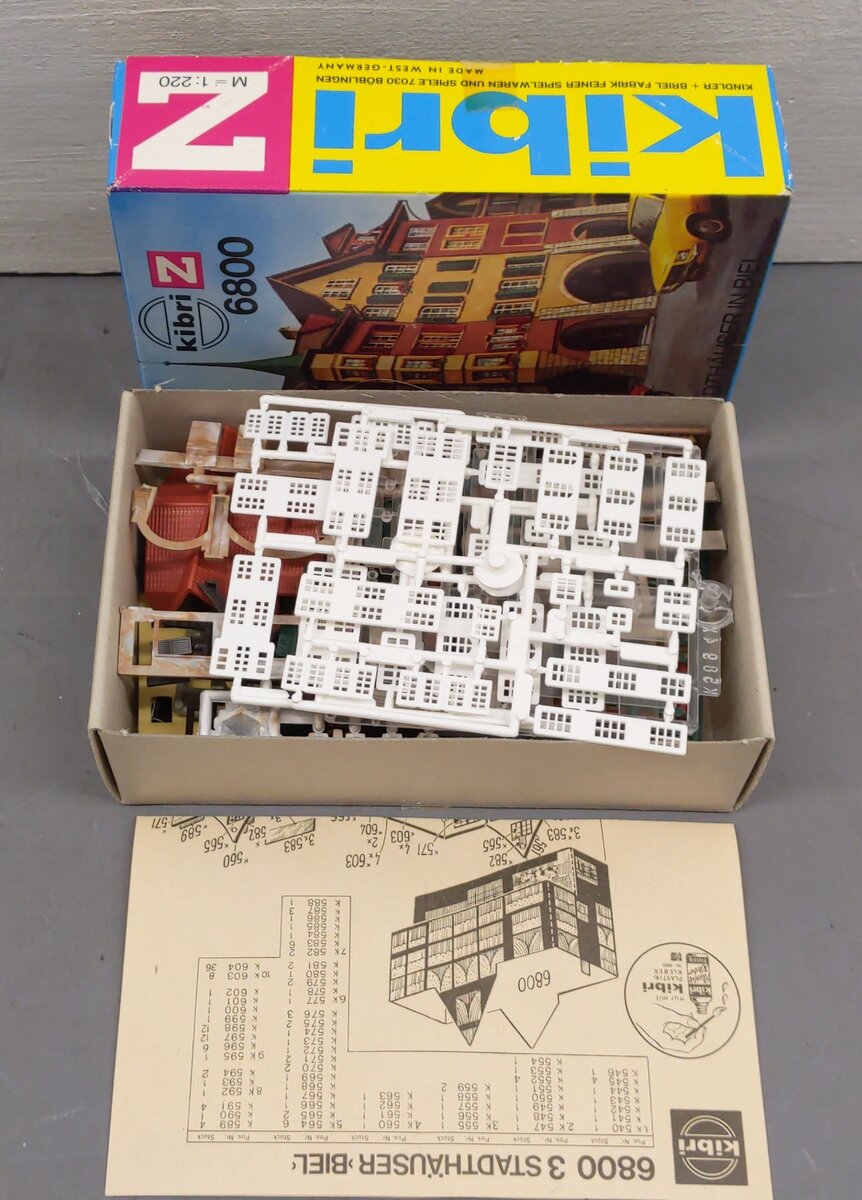 Kibri 6850 Z Scale Six Building Kit Set EX/Box