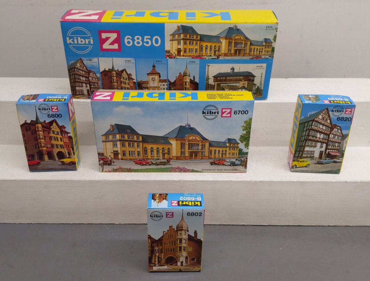 Kibri 6850 Z Scale Six Building Kit Set EX/Box