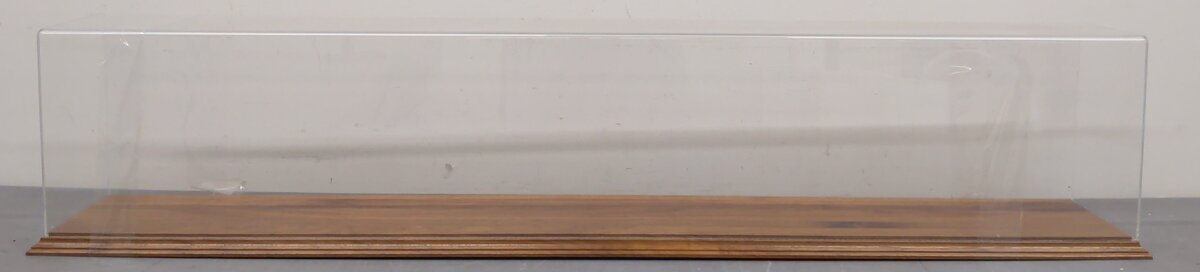 49" G Scale Acrylic Display Case w/Wooden Base LN