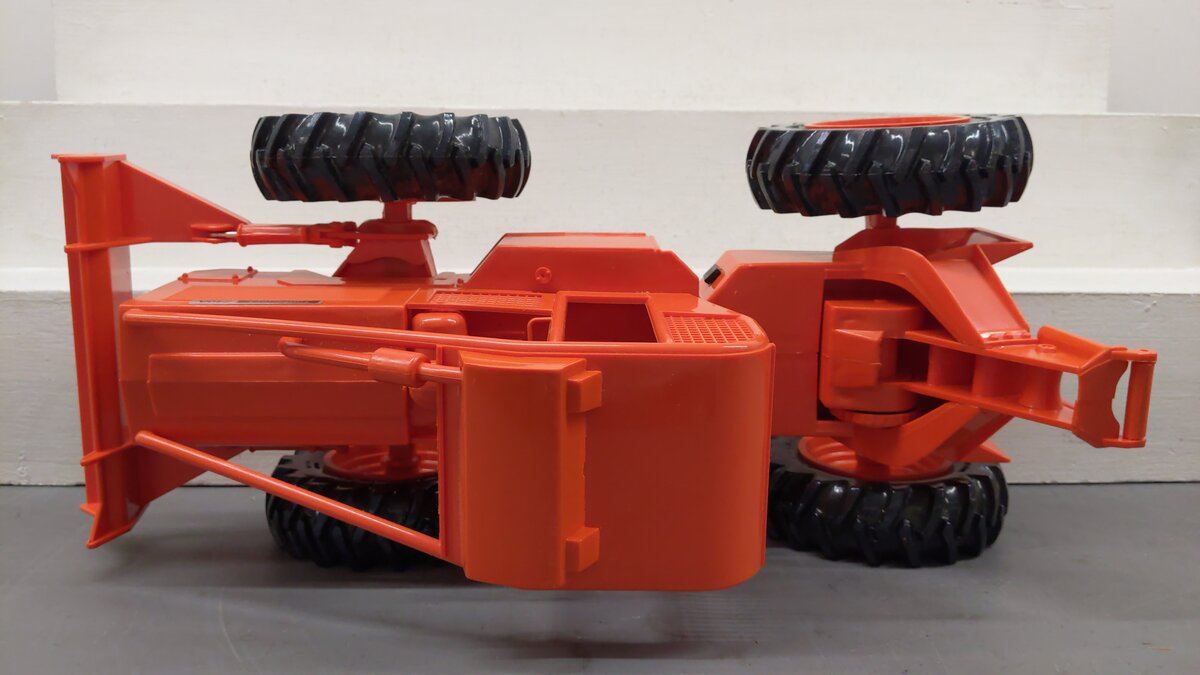 Acme 1:16 Scale By G. Belanger Promotion Timberjack 240A Log Skidde EX/Box
