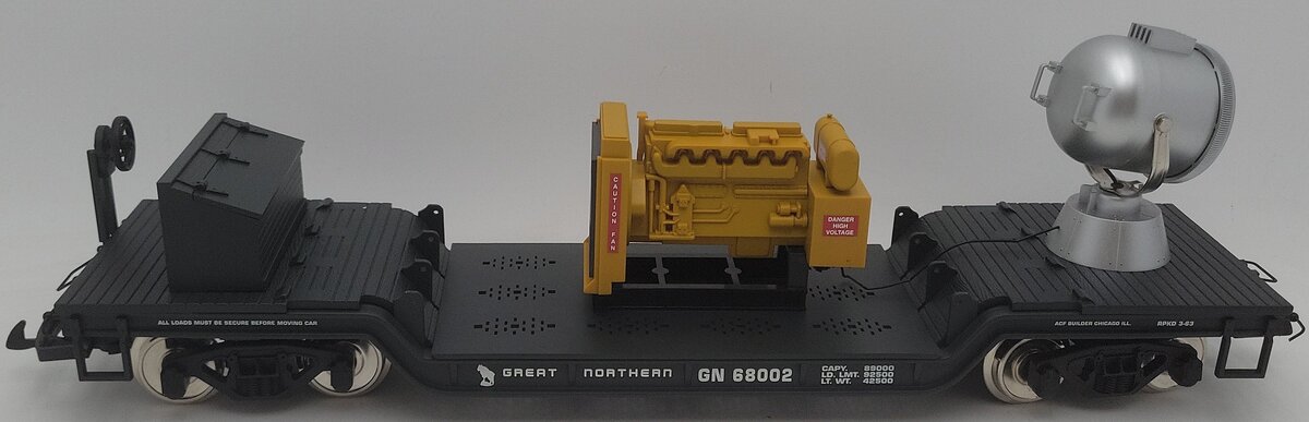 USA Trains R17329 G GN Searchlight-Style Depressed-Center Flat Car w/Generator EX/Box