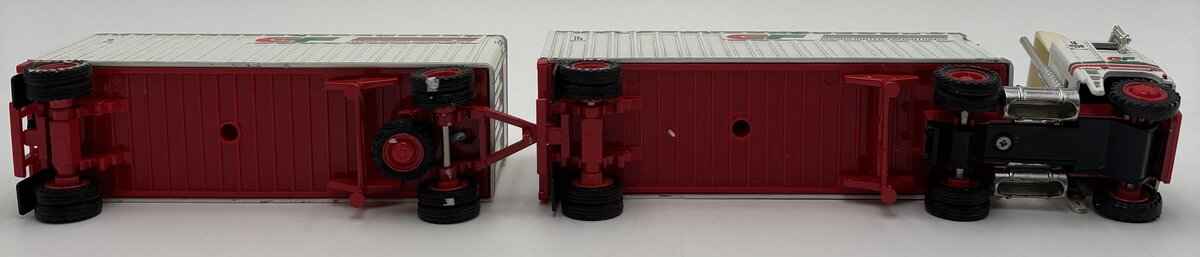 Tonkin 1:53 CF Consolidated Freightways Semi Tractor w/Double Tandem Trailers EX/Box