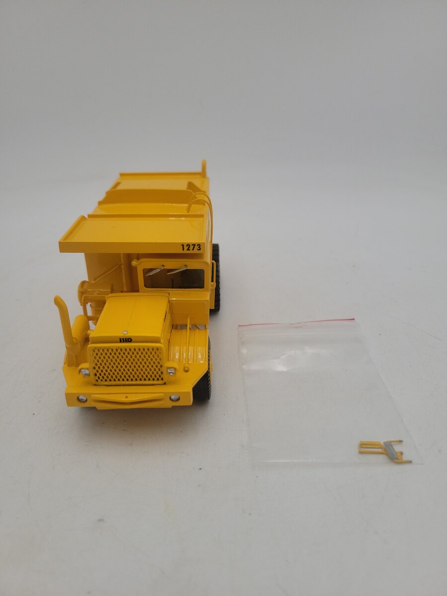 EMD N80 1:50 Scale 245R Cline-Isco Yellow Water Tank Truck Palace Gold Mine EX/Box