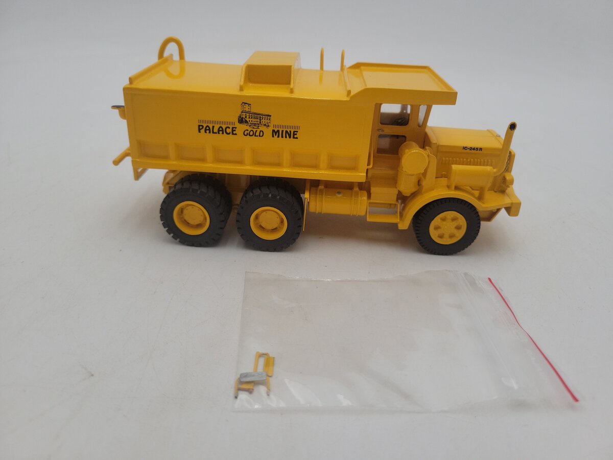 EMD N80 1:50 Scale 245R Cline-Isco Yellow Water Tank Truck Palace Gold Mine EX/Box