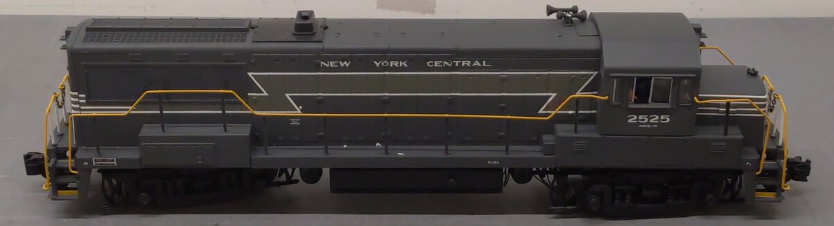 Aristo-Craft 22112 New York Central U25B Diesel Locomotive #2504 EX/Box
