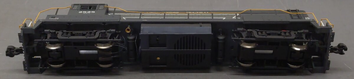 Aristo-Craft 22112 New York Central U25B Diesel Locomotive #2504 EX/Box