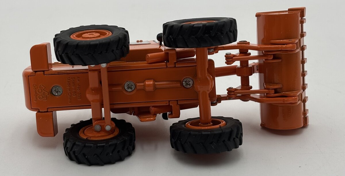 NZG 598 1:50 Hanomag B8 Wheel loader LN/Box