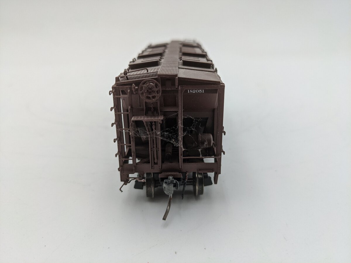 InterMountain 48661-06 HO Scale Atchison Topeka Santa Fe 2-Bay Hopper #182051 EX/Box