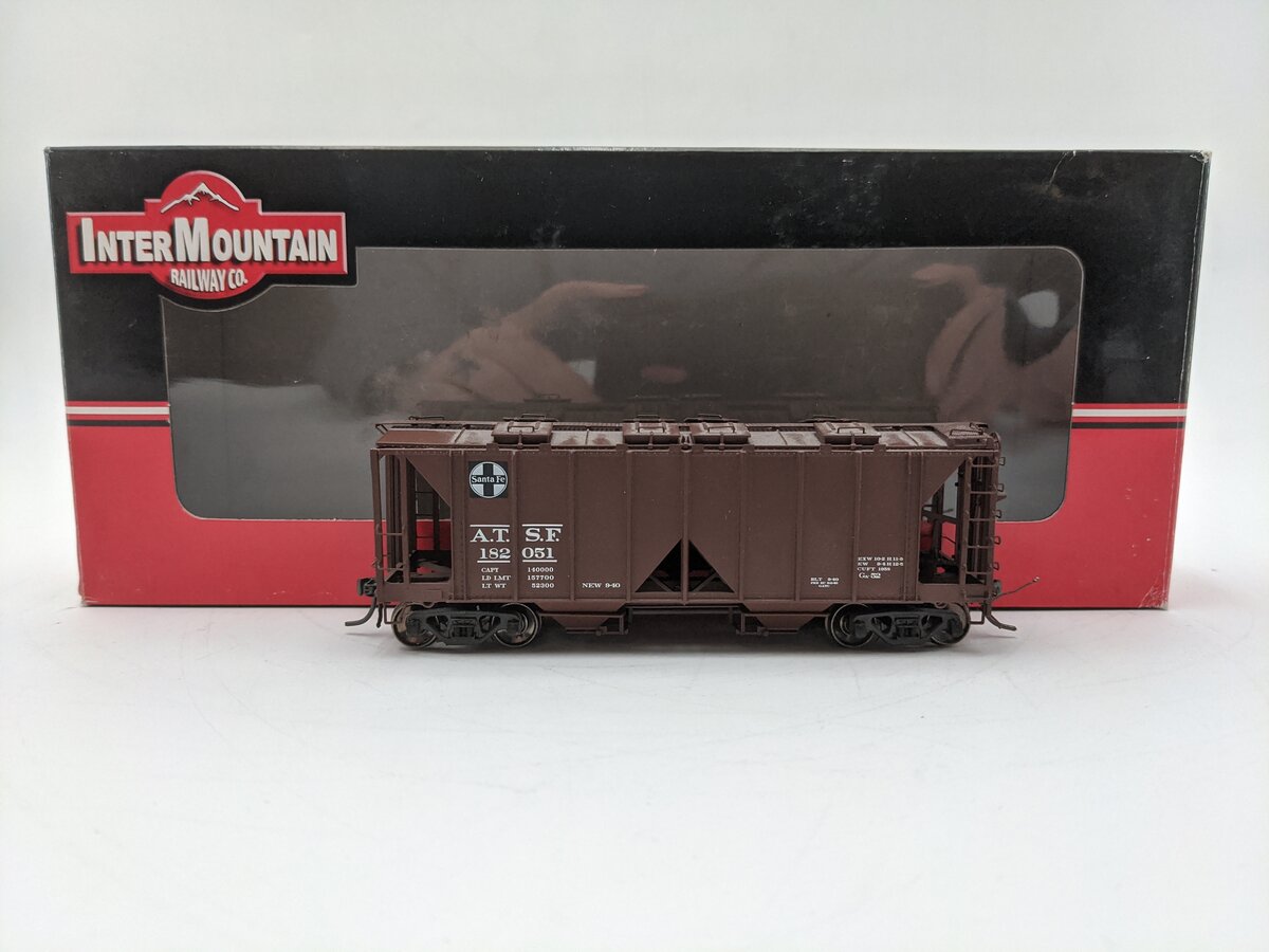 InterMountain 48661-06 HO Scale Atchison Topeka Santa Fe 2-Bay Hopper #182051 EX/Box