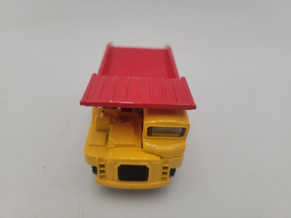 Shinsei 10 1:83 Scale Tomica Dandy Yellow & Red Heavy Dump Truck Die Cast Model VG/Box