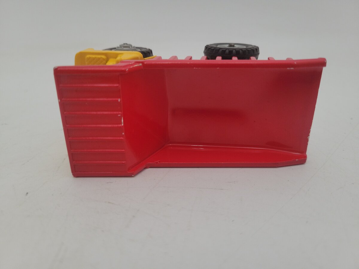 Shinsei 10 1:83 Scale Tomica Dandy Yellow & Red Heavy Dump Truck Die Cast Model VG/Box