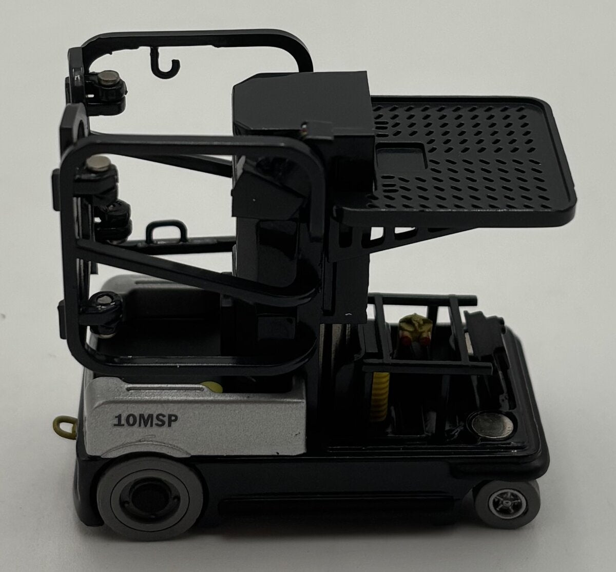 JLG 79919 1:32 Series 2 Model 10MSP Mobile Stock Picker LN/Box