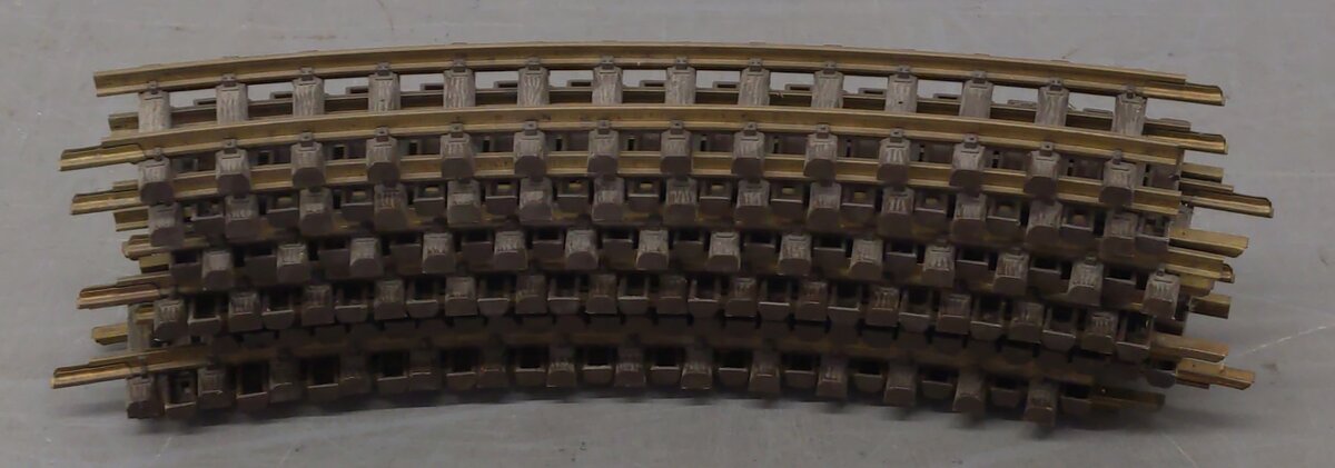 LGB 1500 G Wide Radius Curved Track (11) VG