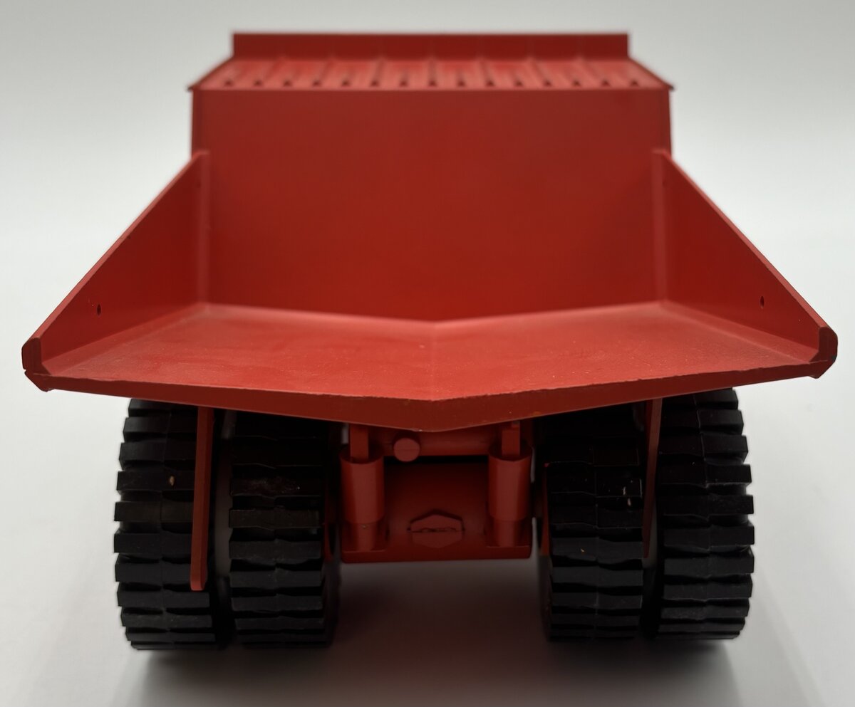 Conrad 272 1:50 Scale Wabco HaulPak Dump Truck EX/Box