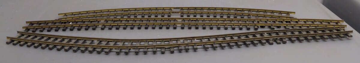Assorted G Scale Curved 36-50 inch Track Sections [3]