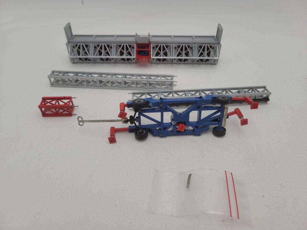 NZG 464 1:50 Scale MSHF Mast Climbing Work Platform Die Cast Set EX/Box
