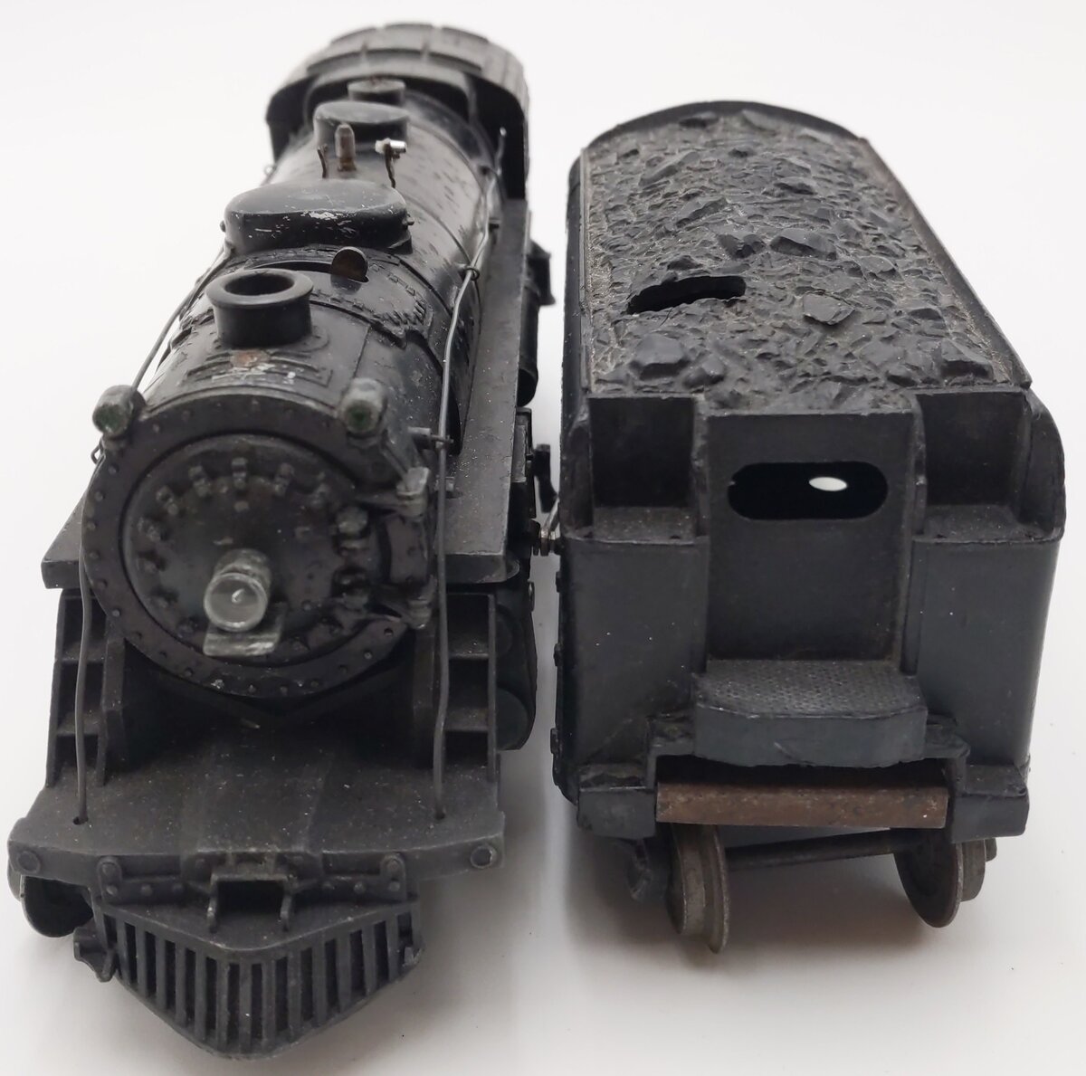 Lionel 224 Vintage O 2-6-2 Die-Cast Steam Locomotive with 2466W Tender