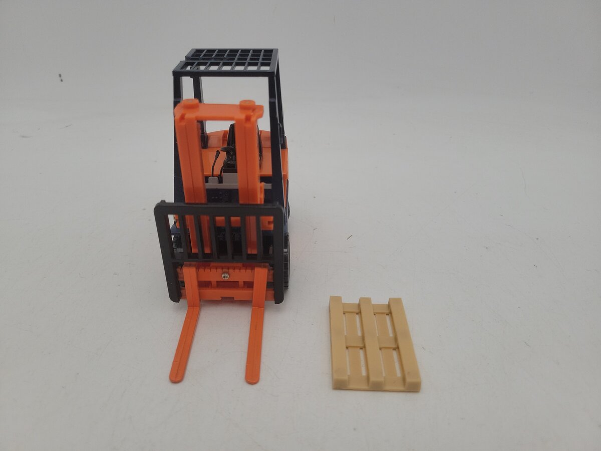 Acme 1:25 Scale By Toyota Electric Orange/Blue Forklift G42 Vintage Model EX