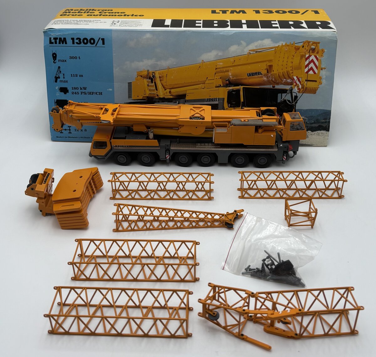 Conrad 2097/0 1:50 Liebherr LTM 1300/1 Mobile Crane EX/Box