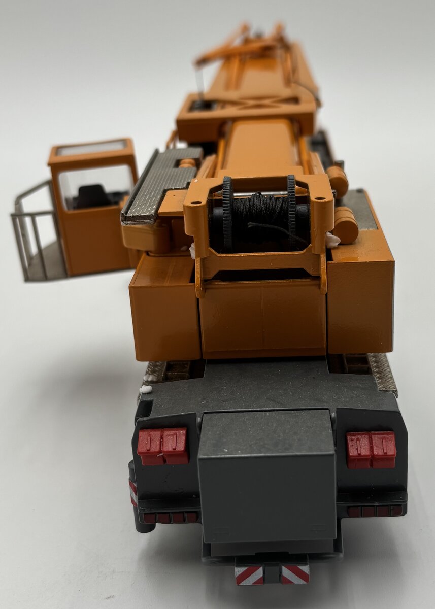 Conrad 2097/0 1:50 Liebherr LTM 1300/1 Mobile Crane EX/Box