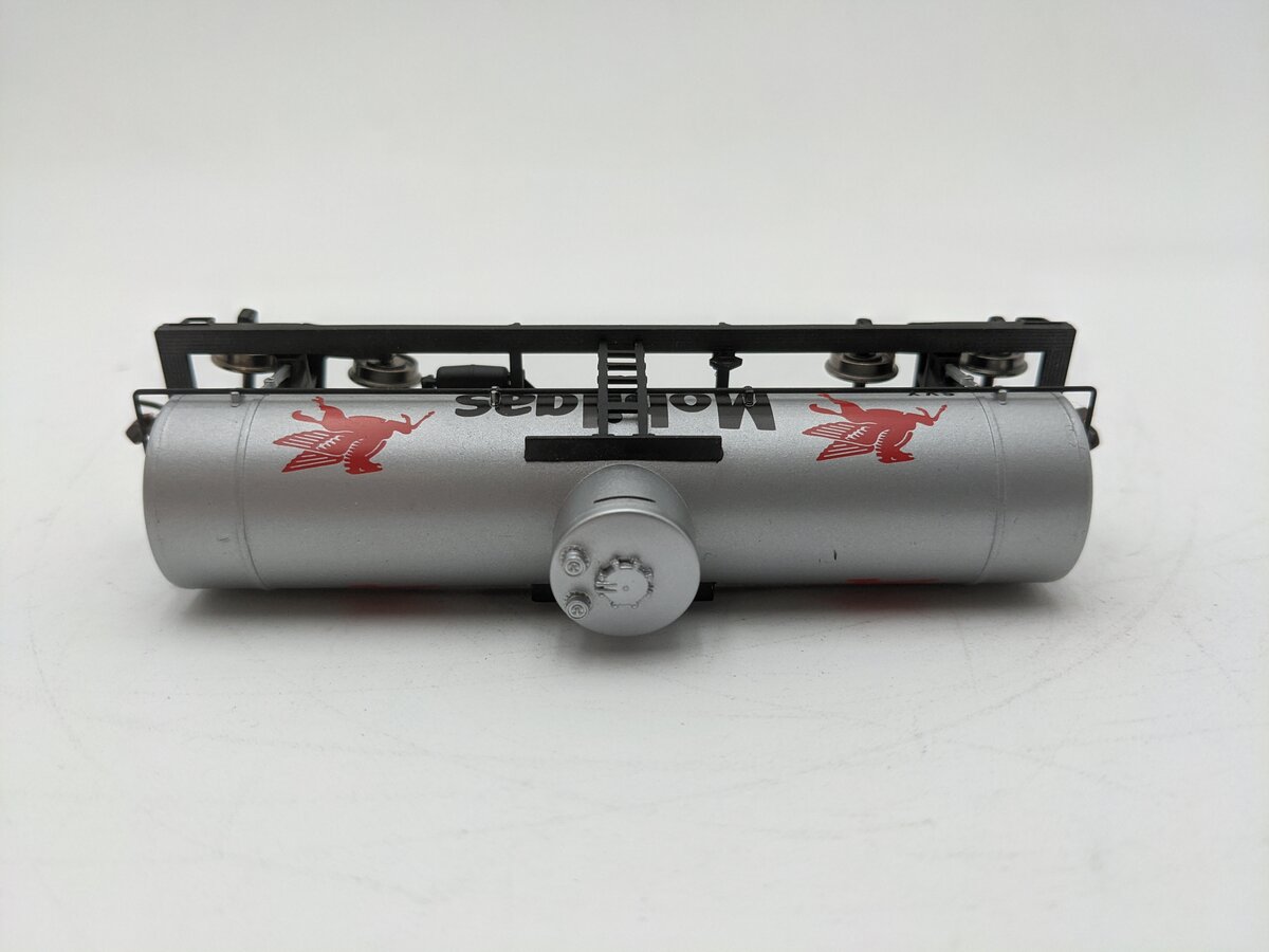 Model Power 2191 HO Scale Mobil Gas 40' Metal Tank Car #1443 EX/Box