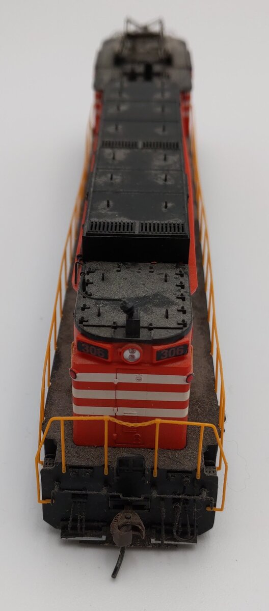 Bachmann 82404 HO New Haven GE E33 Electric Loco w/ Flywheel Drive (DC) #306 EX/Box