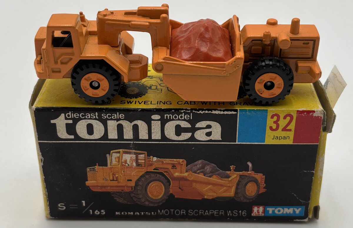 Tomy WS16 1:165 Tomica #32 Komatsu Motor Scraper EX/Box