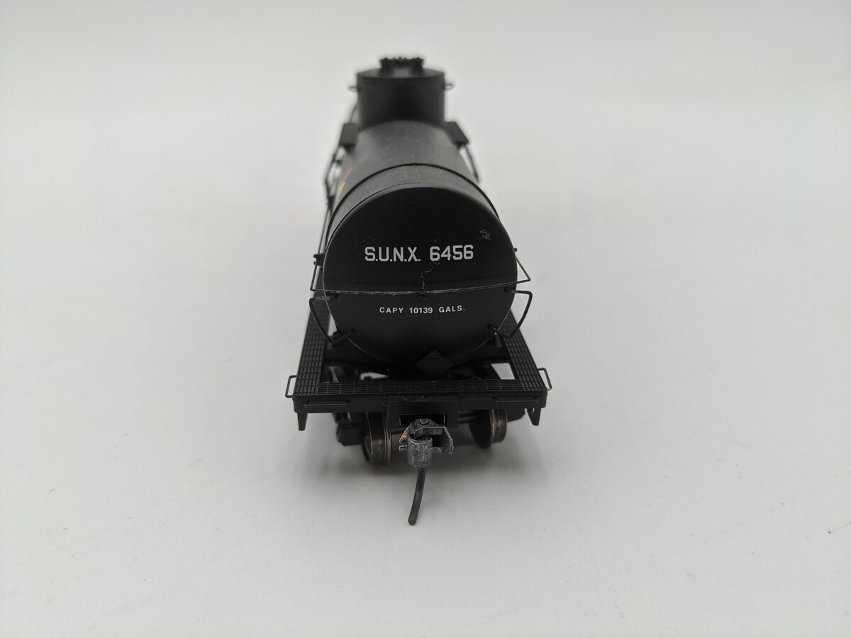 Red Caboose RR-33010-49 HO Scale Sunoco Type 103W Tank Car #6456 EX/Box