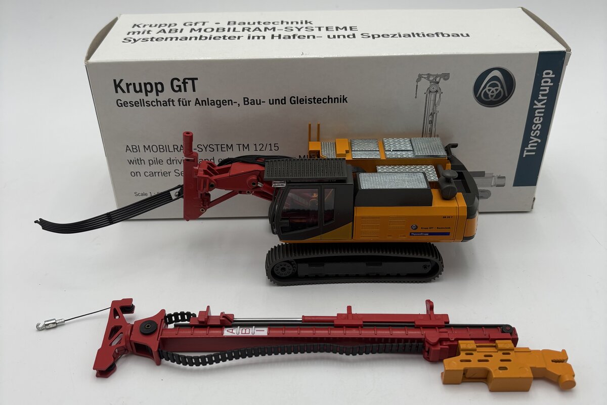 Conrad 2915/01 1:50 ABI Mobilram TM 12/15 Piling Rig on Sennebogen SR 35T EX/Box