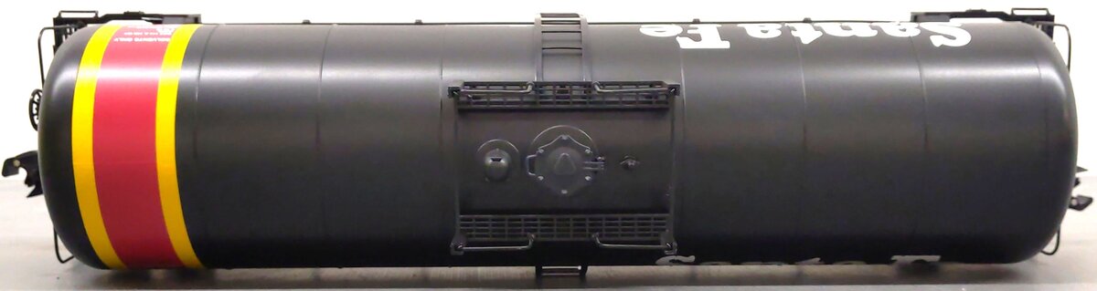 MTH 70-73002 G Scale Santa Fe Unibody Tank Car #142473 NIB
