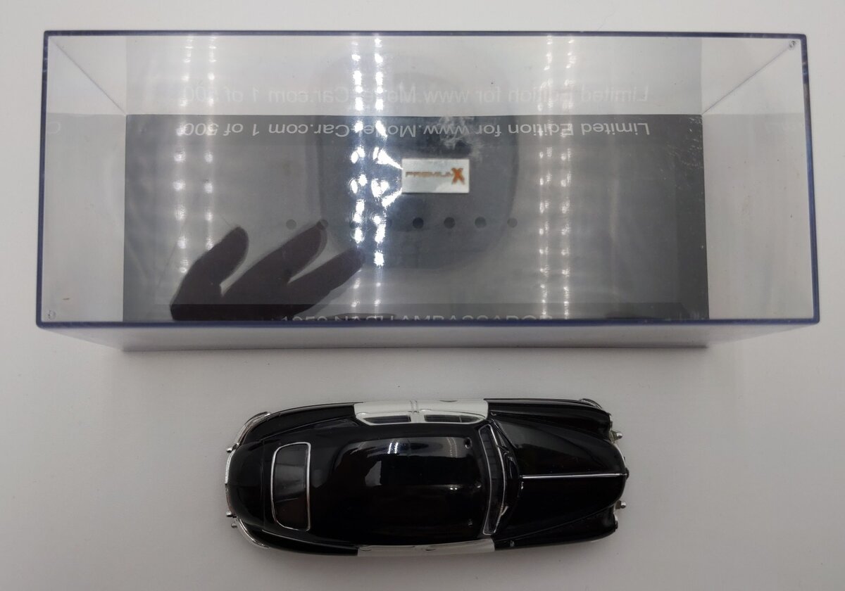 Premium X 1:43 Scale Die-Cast 1950 Nash Ambassador EX