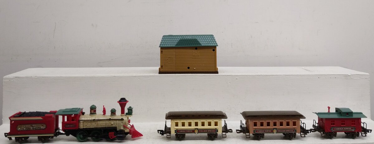 New Bright 171L Dickensville Collectible Five Car Train Set EX/Box