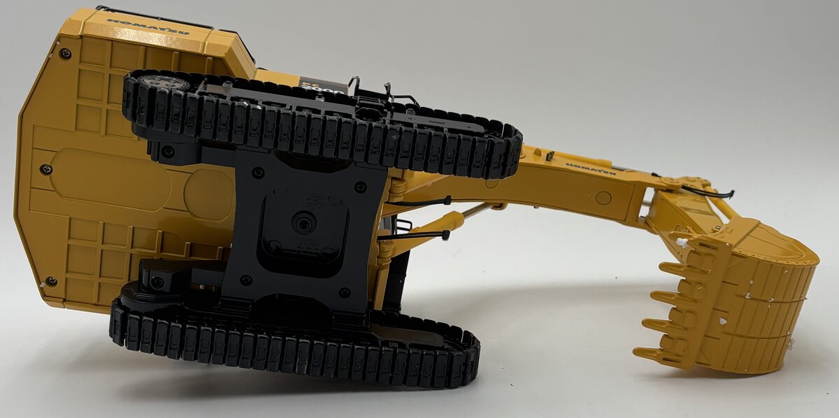 NZG 707 1:50 Komatsu PC2000-8 Backhoe LN/Box