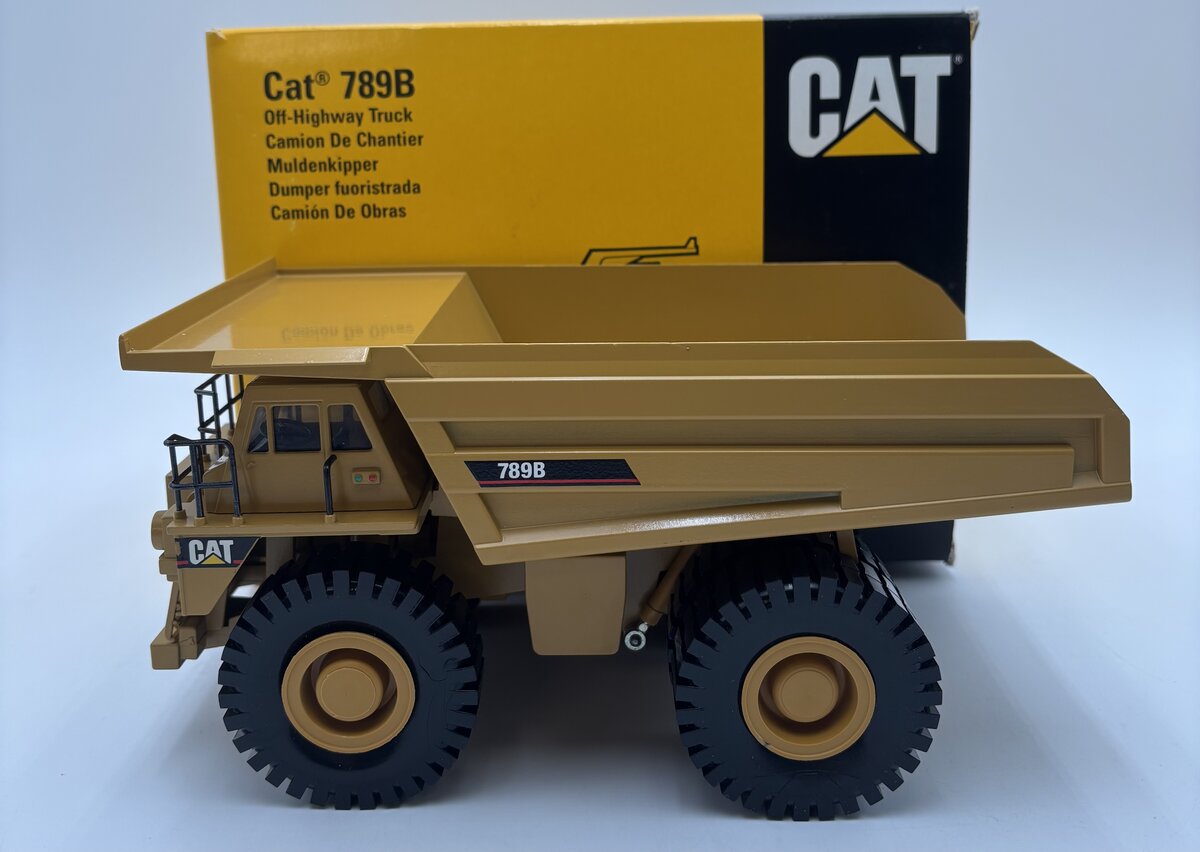 Conrad 2726 1:50 Caterpillar 789B Off-Highway Truck EX/Box